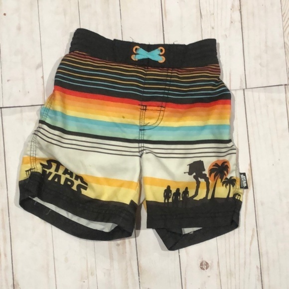 Disney Star Wars boys swim trunks - Picture 1 of 3